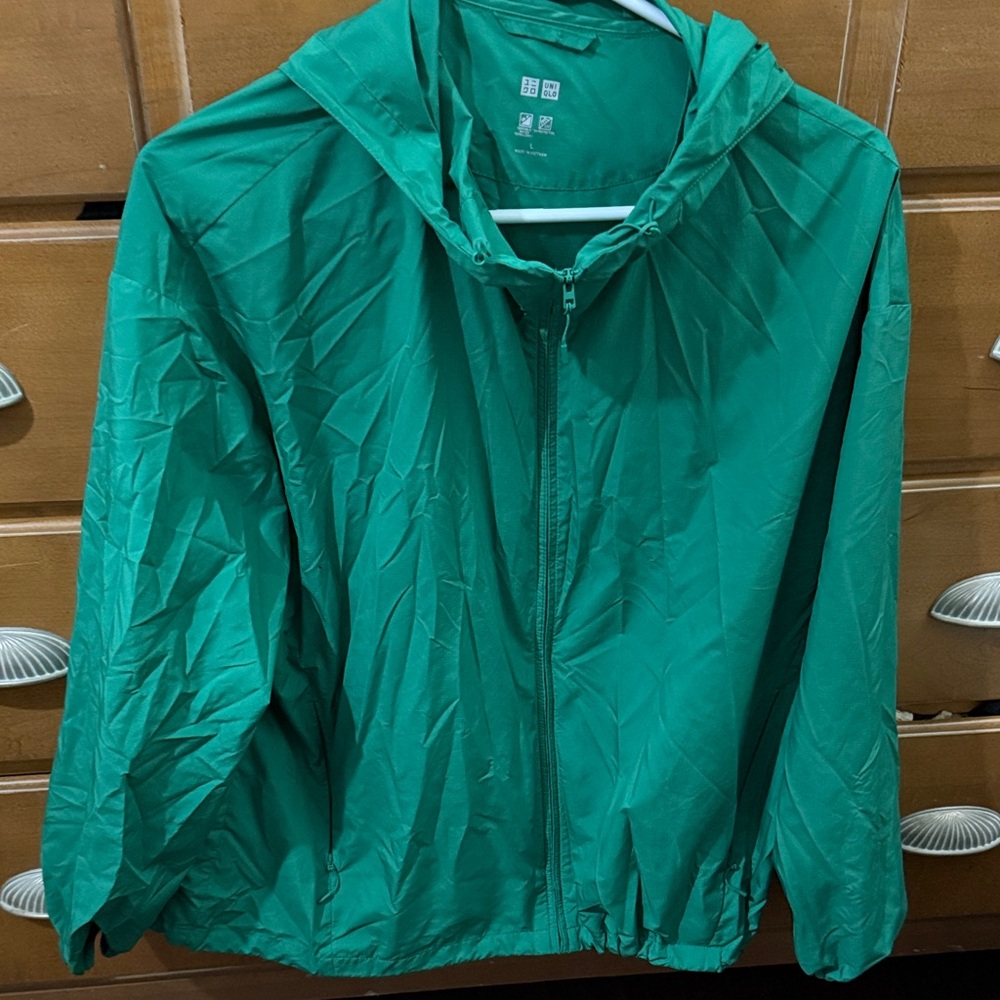 Uniqlo Vibrant Green Jacket